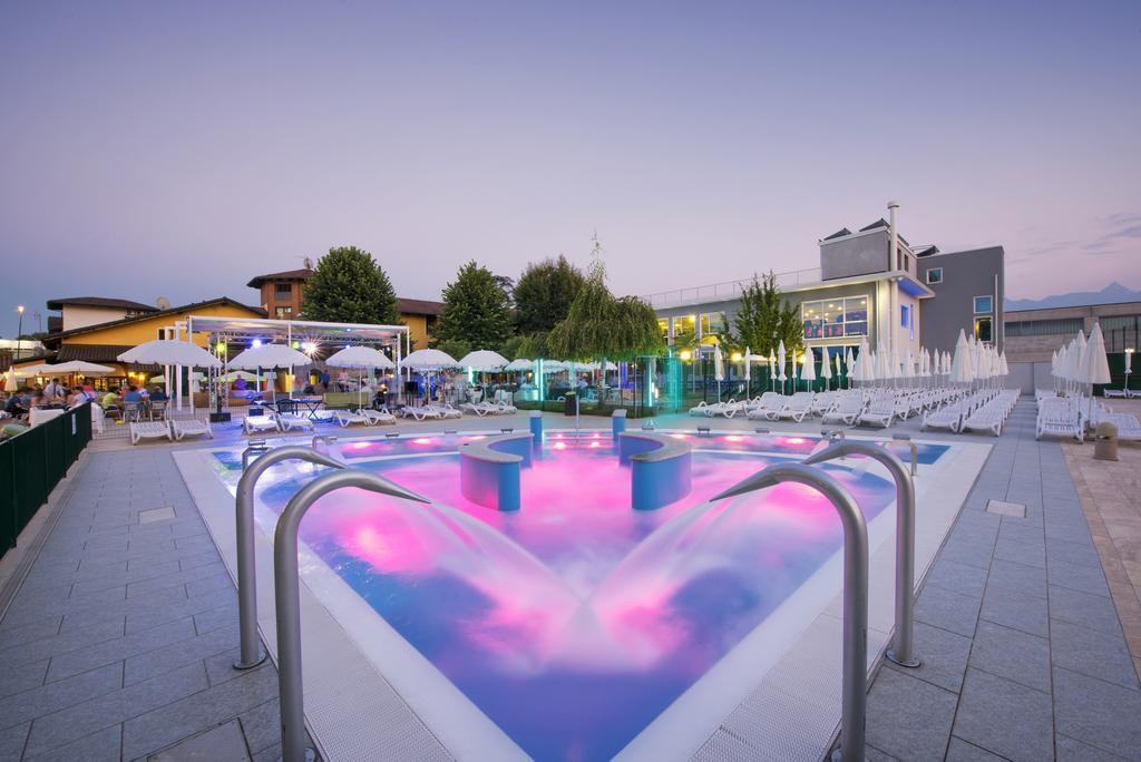 Hotel Villa Glicini Pinerolo Exterior foto